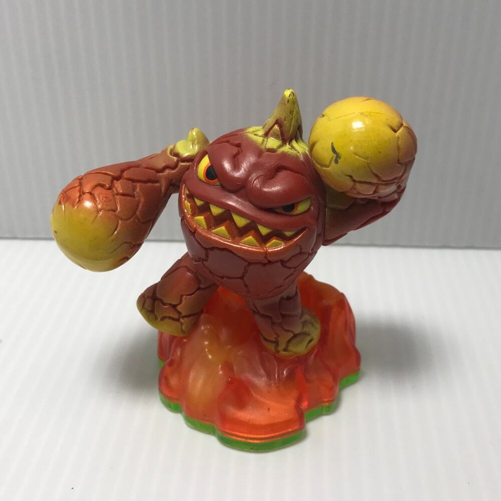 2011 Activision Skylanders Spyros Adventure Eruptor